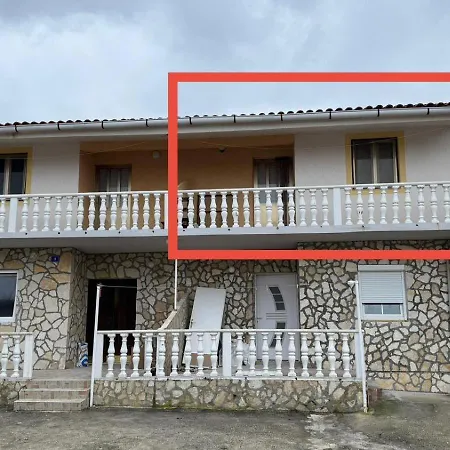 Duky 1 Apartment Vir